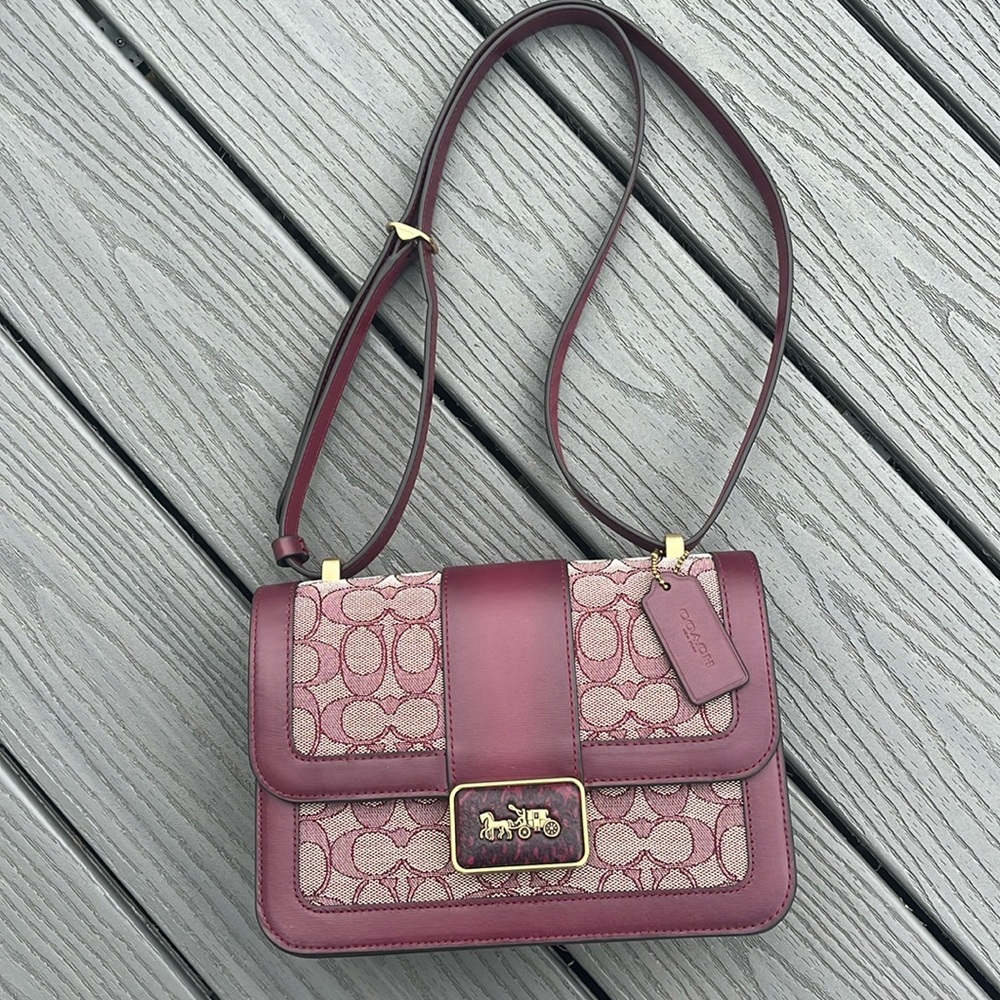 ❄️ Coach Alie Shoulder Bag in Signature Jacquard with Snakeskin